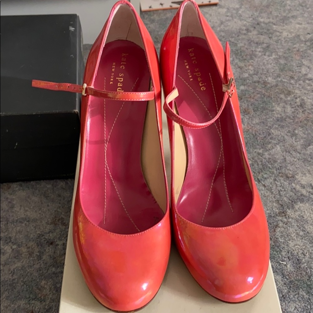 Kate spade salmon strappy heels